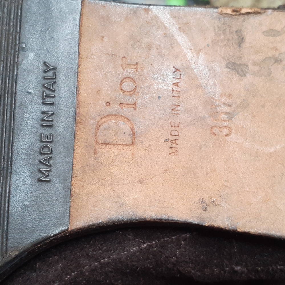 CHRISTIAN DIOR SUEDE BOOTS - Picture 11 of 15